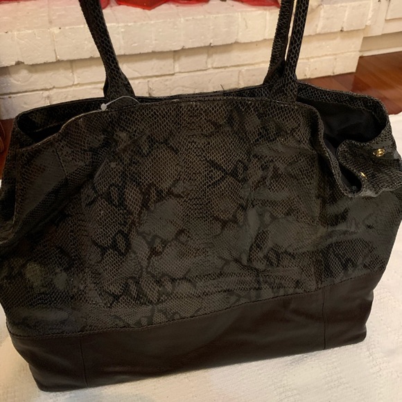 Handbag - Picture 5 of 5